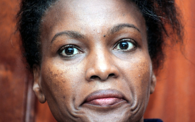 Sarah Cohen ataka achukue nguo katika makazi yanayotajwa ‘eneo la tukio’