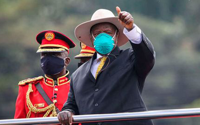 Museveni akemea mapinduzi Guinea