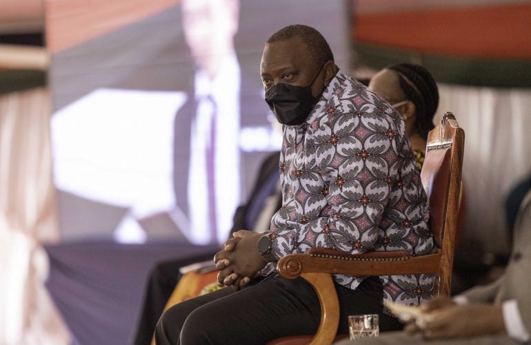 Uhuru apigia debe Raila kumrithi 2022