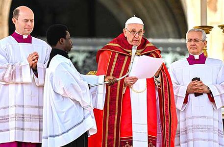 Papa Francis aongoza Jumapili ya Mitende