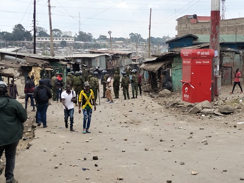 Maandamano ya Azimio: Mathare, ni mguu niponye waandamanaji wakikabiliana na polisi