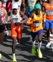 Kipruto alivyomtoa jasho Kipchoge katika Tokyo Marathon